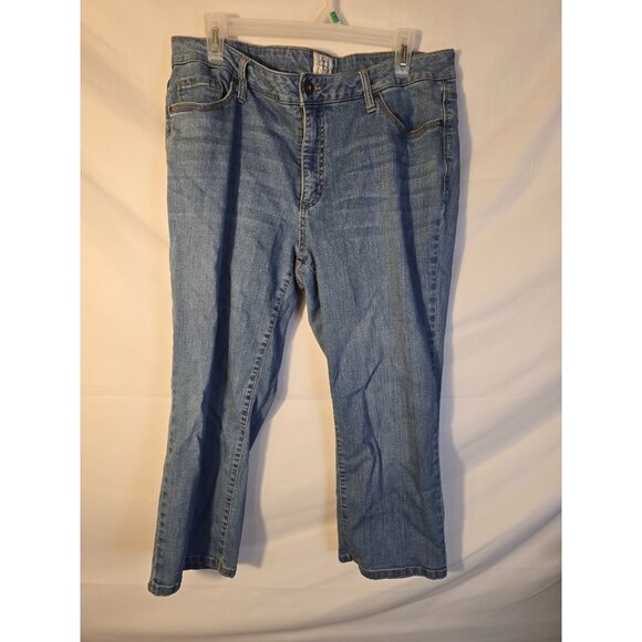 St Johns Bay Stretch Capri Cropped Jeans Womens Plus Size 16W 1X 16 - Picture 1 of 3